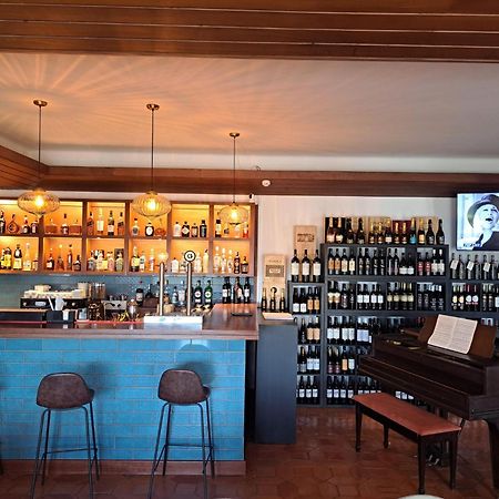 Boutique Inn & Restaurant - Casa Dos Suecos Фигейра-да-Фош Экстерьер фото