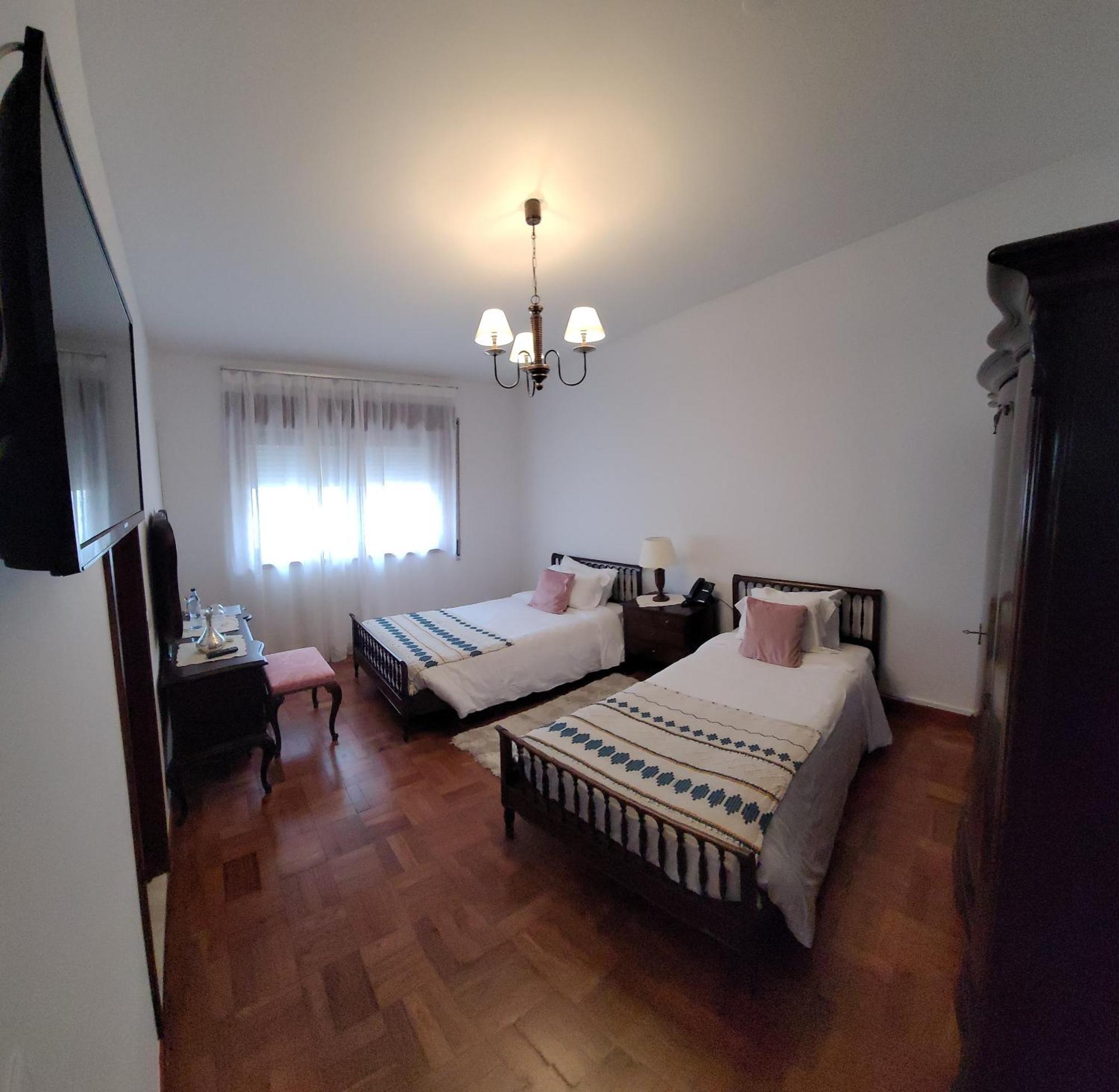 Boutique Inn & Restaurant - Casa Dos Suecos Фигейра-да-Фош Экстерьер фото